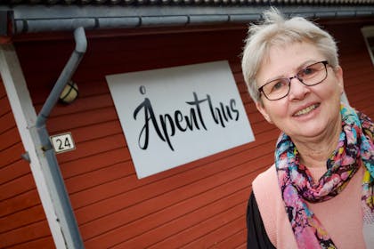– Hos oss er alle velkomne, sier Anne Torhold Grimestad. Hun driver Åpent Hus sammen med Alie Roland.