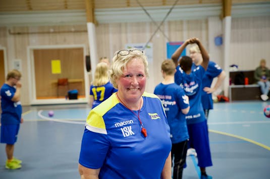 –Vi driver ikke med tullehåndball, selv om vi selvsagt må tilrettelegge på en litt annen måte, sier trener Ingrid Knutsen.